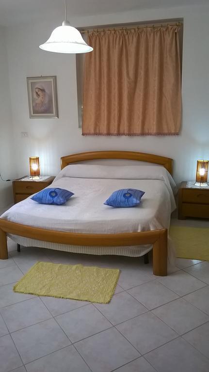 Sa Domu Sarda Casa Vacanza Piscinas Kamer foto