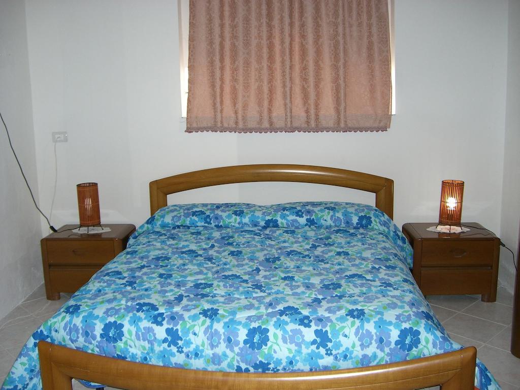 Sa Domu Sarda Casa Vacanza Piscinas Kamer foto