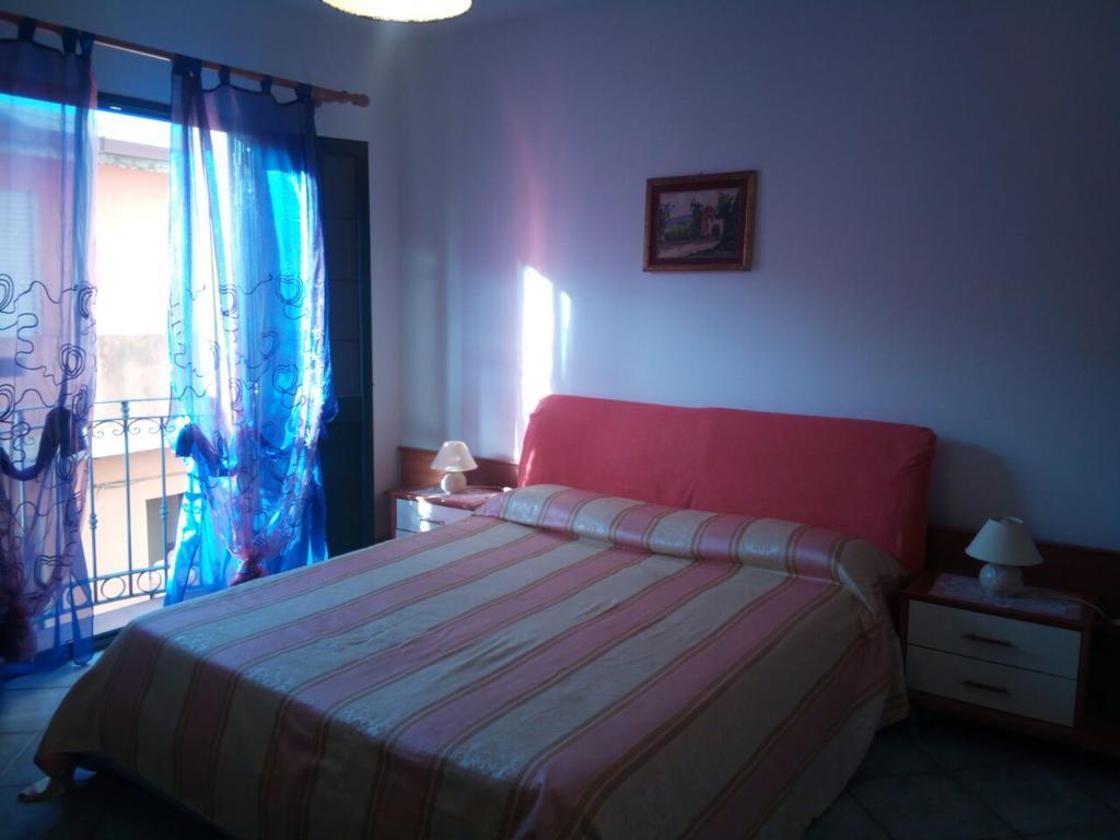 Sa Domu Sarda Casa Vacanza Piscinas Buitenkant foto